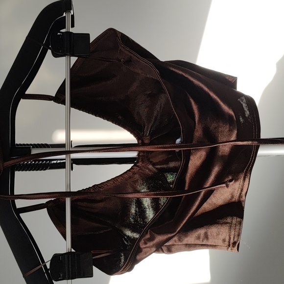 Brown halter top - Picture 6 of 6